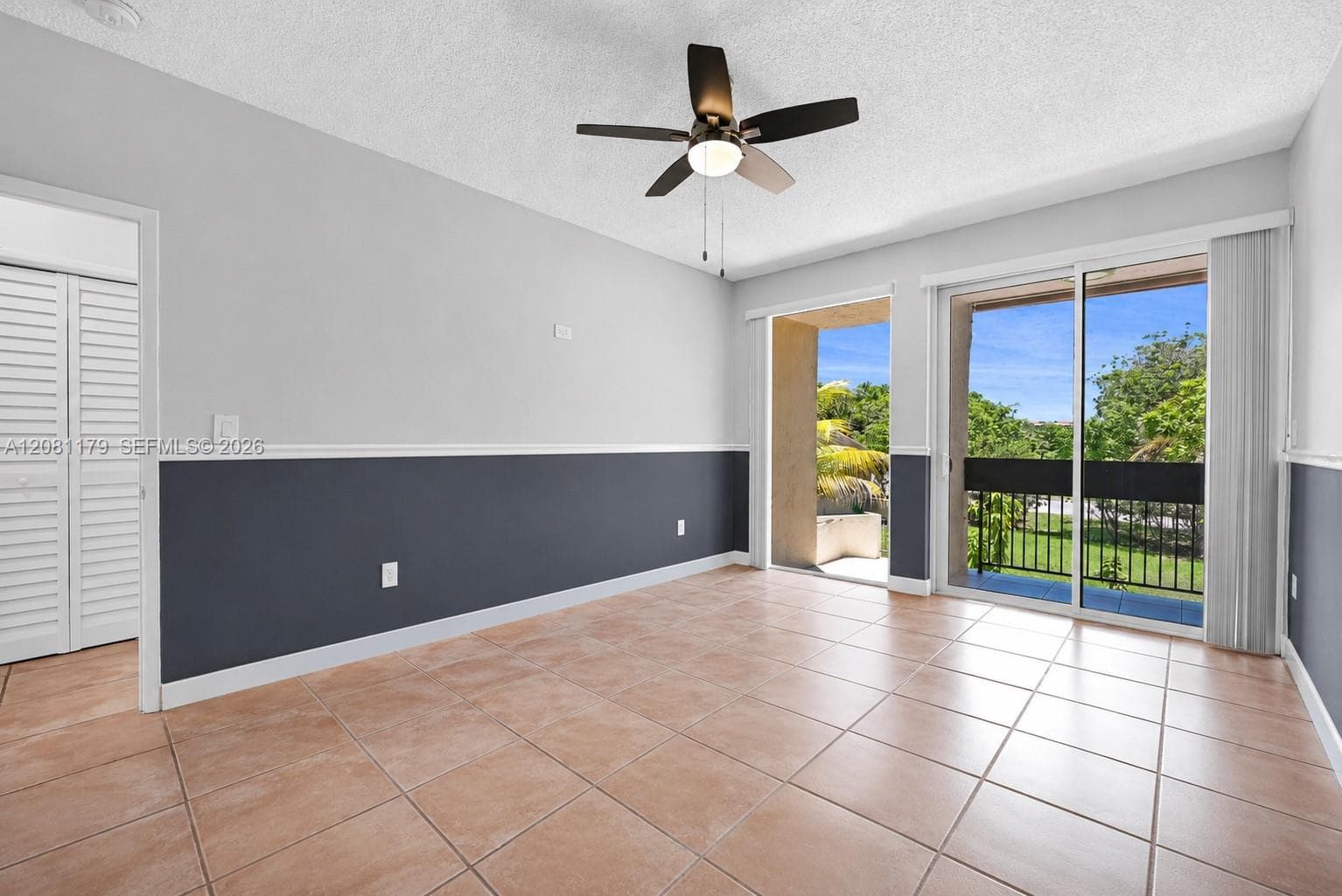 9133 Fontainebleau Blvd #5 photo 31