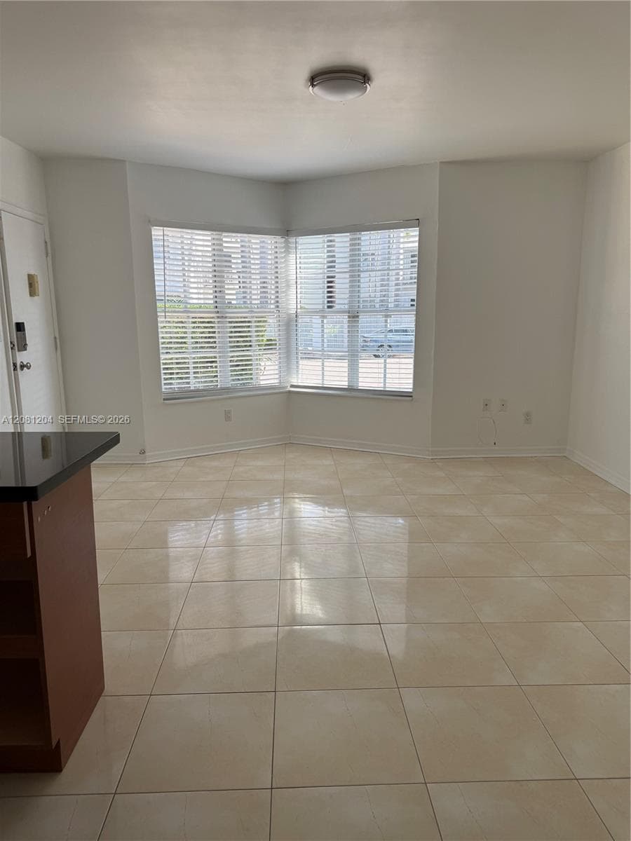 ALOHA CONDO · #103 in Miami Beach - Photo 5