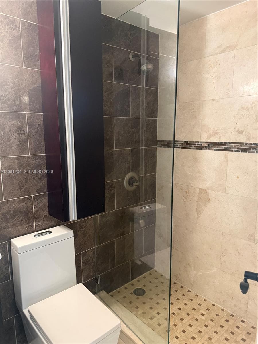 ALOHA CONDO · #103 in Miami Beach - Photo 11