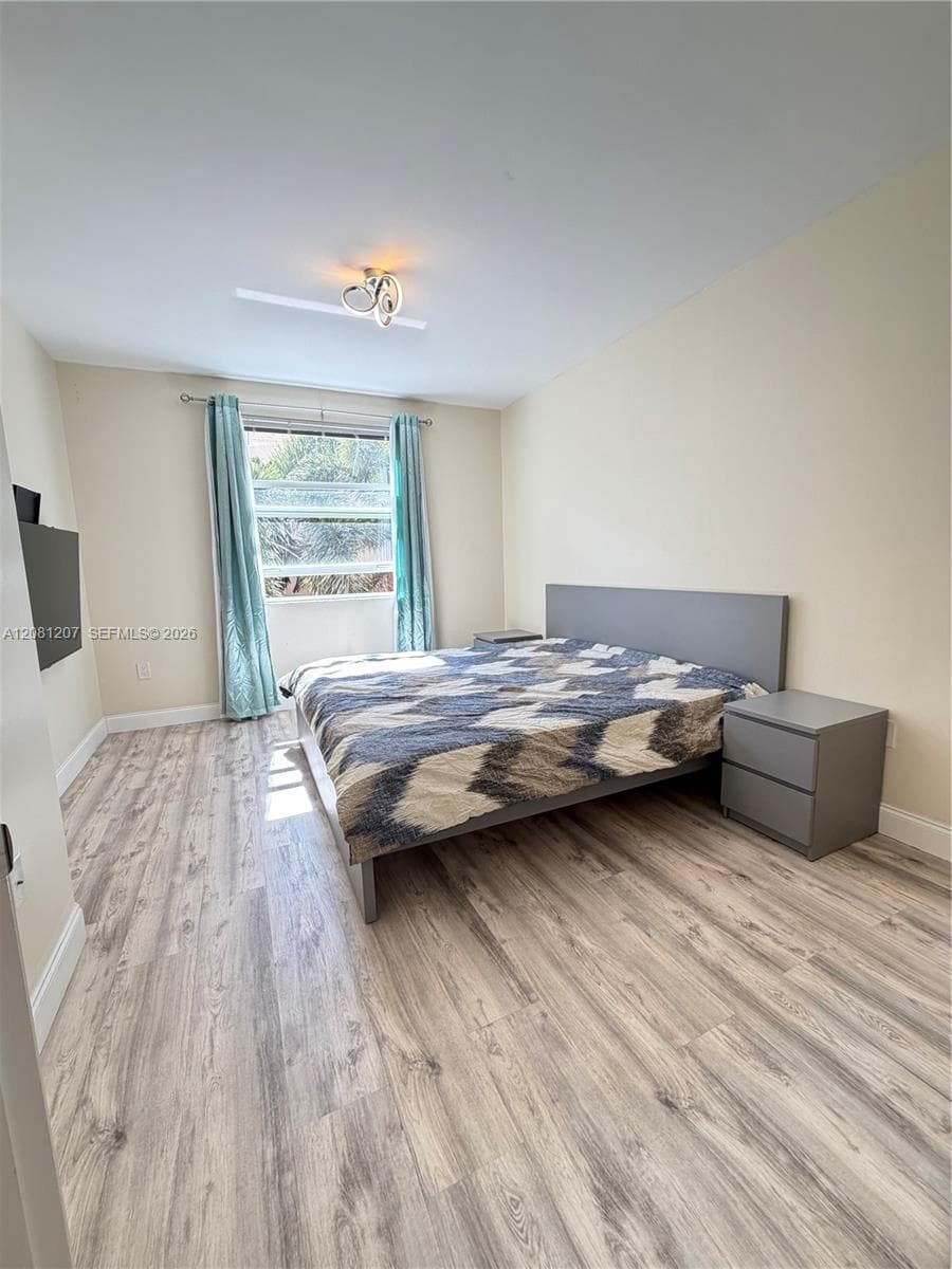 Porto Bellagio · #2419 in Sunny Isles Beach - Photo 14