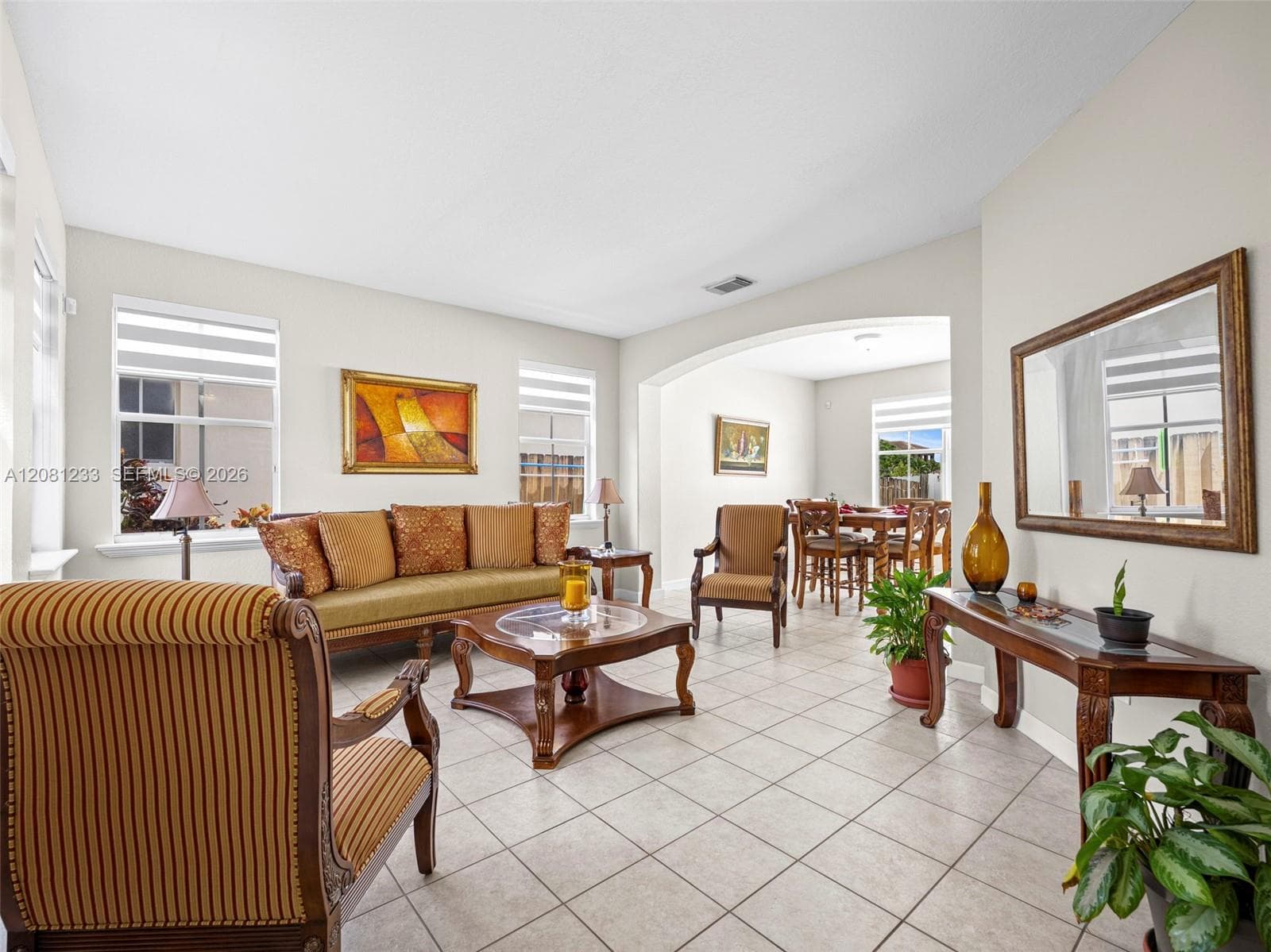 15541 SW 21st Ter photo 3