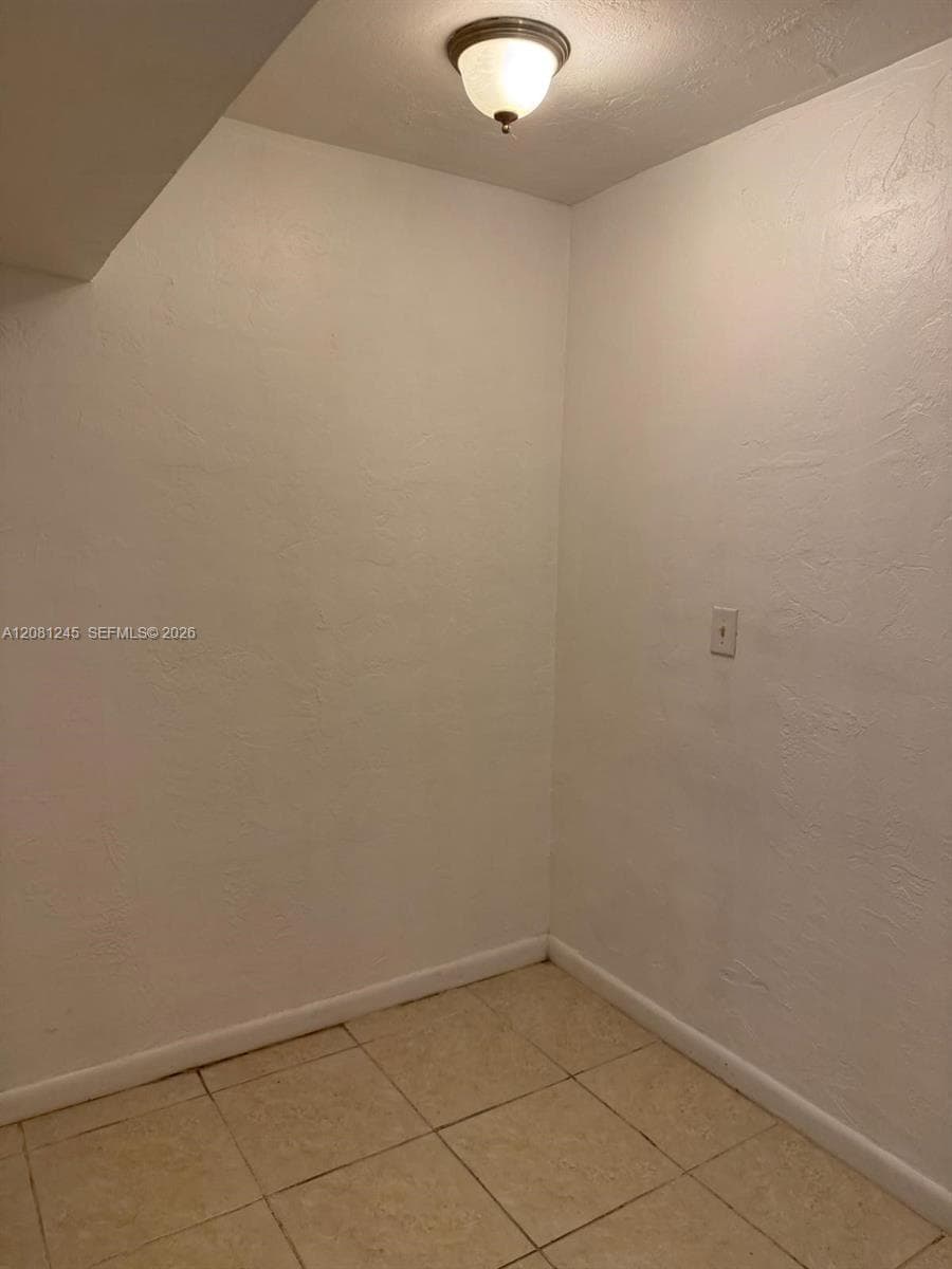 PORTALAGRE BUILDING CONDO · #310 in North Miami Beach - Photo 17