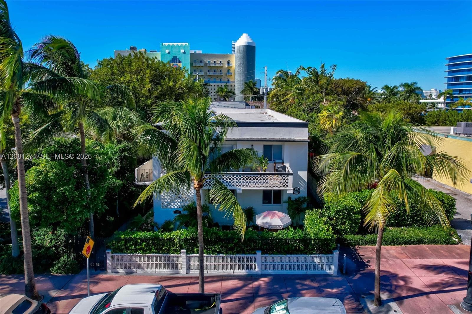 Shangri-La Residences · #12A in Miami Beach - Photo 18
