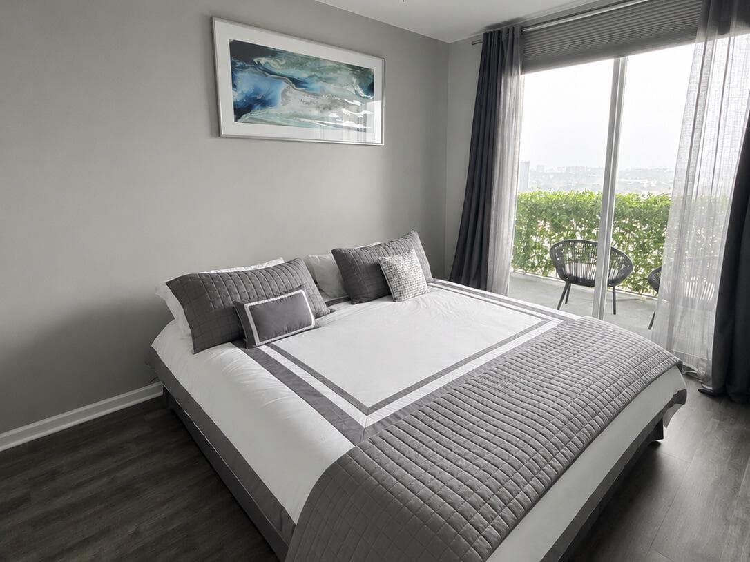 bedroom-primary-landscape