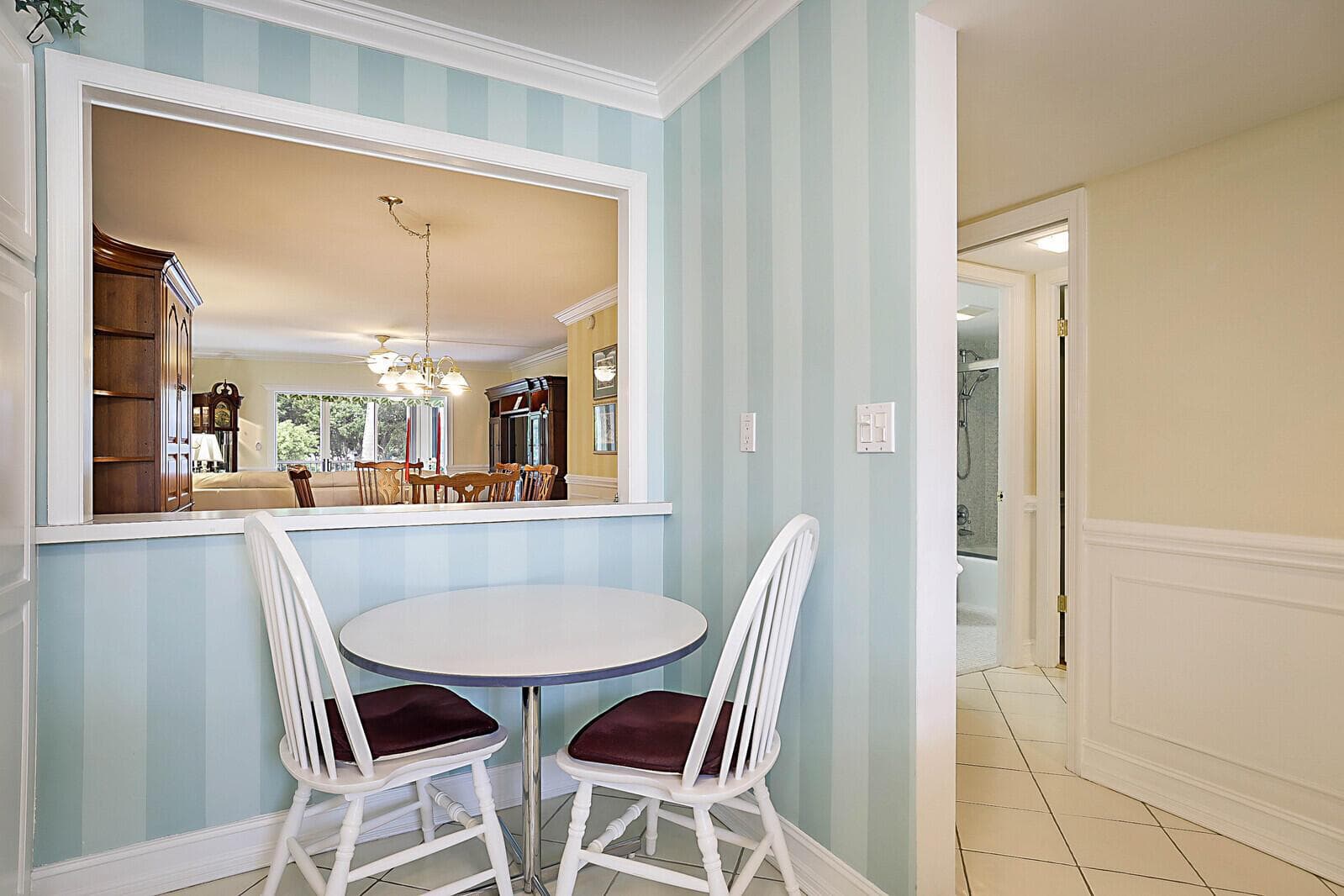 15_700_NE_Harbour_Terrace_Unit_23115_mls