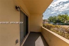 CAPRI GARDENS · #C102 in North Miami - Photo 4
