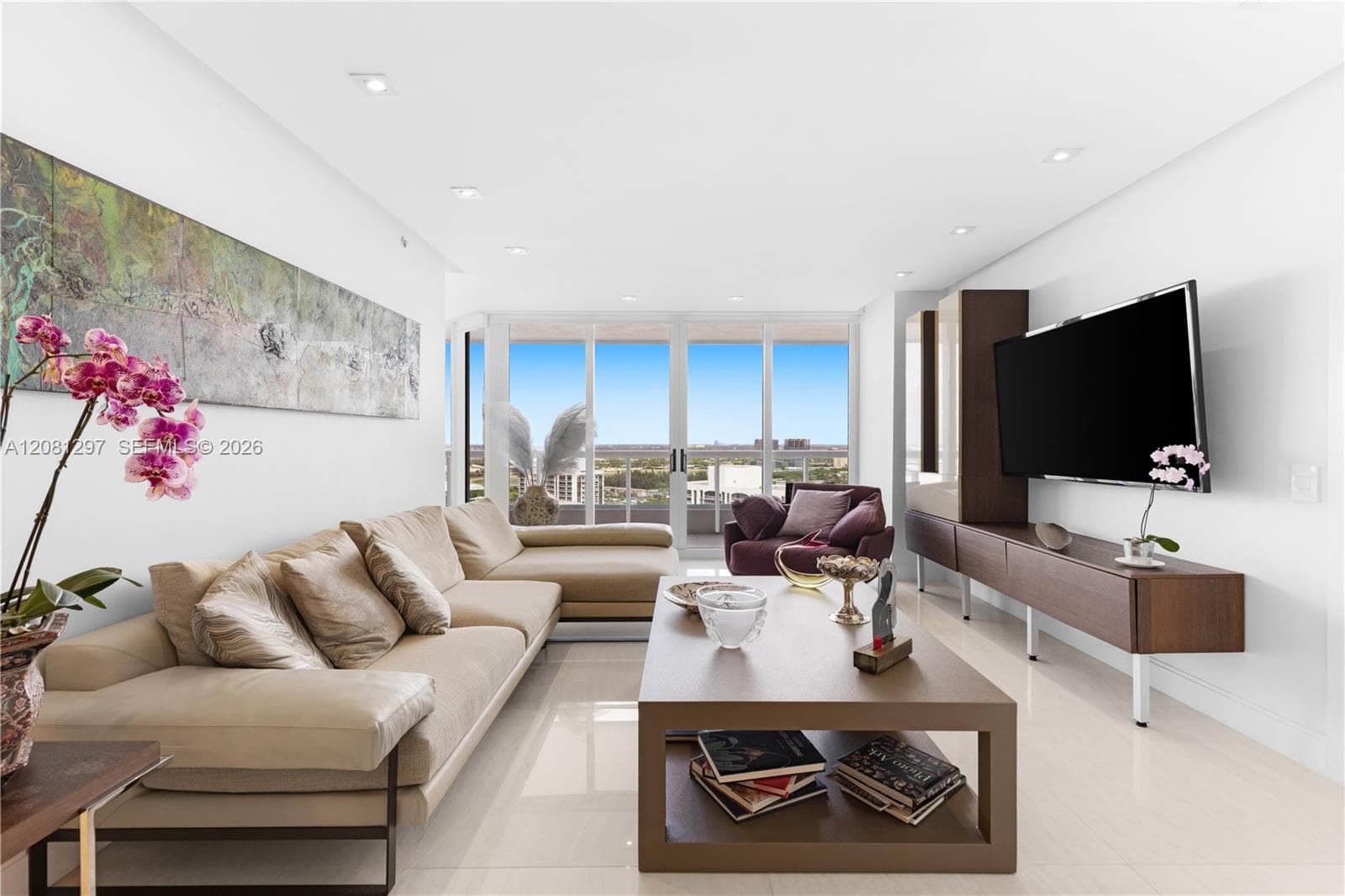 SOUTH TOWER AT THE POINT · #2807 in Aventura - Photo 6