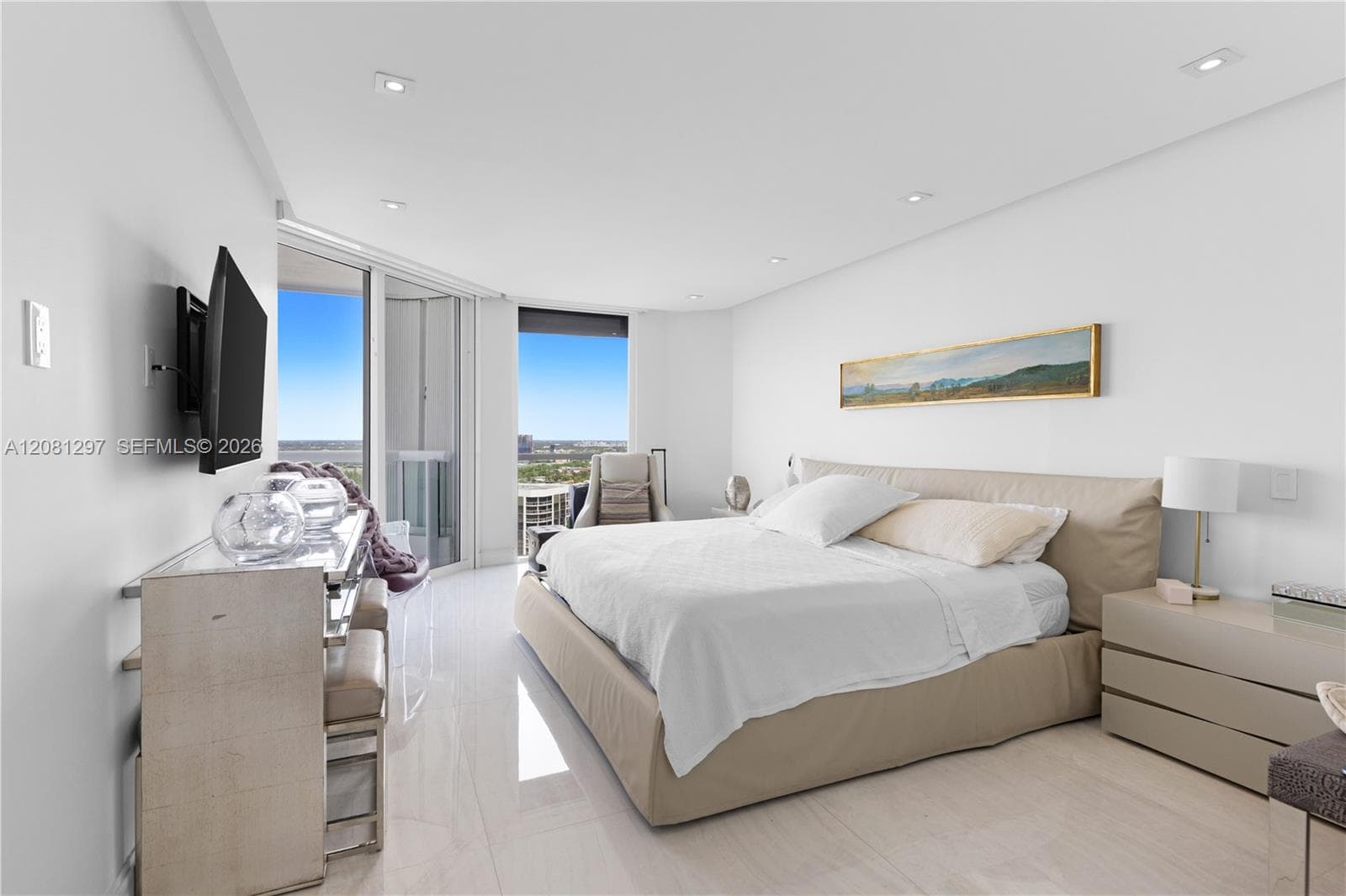 SOUTH TOWER AT THE POINT · #2807 in Aventura - Photo 22