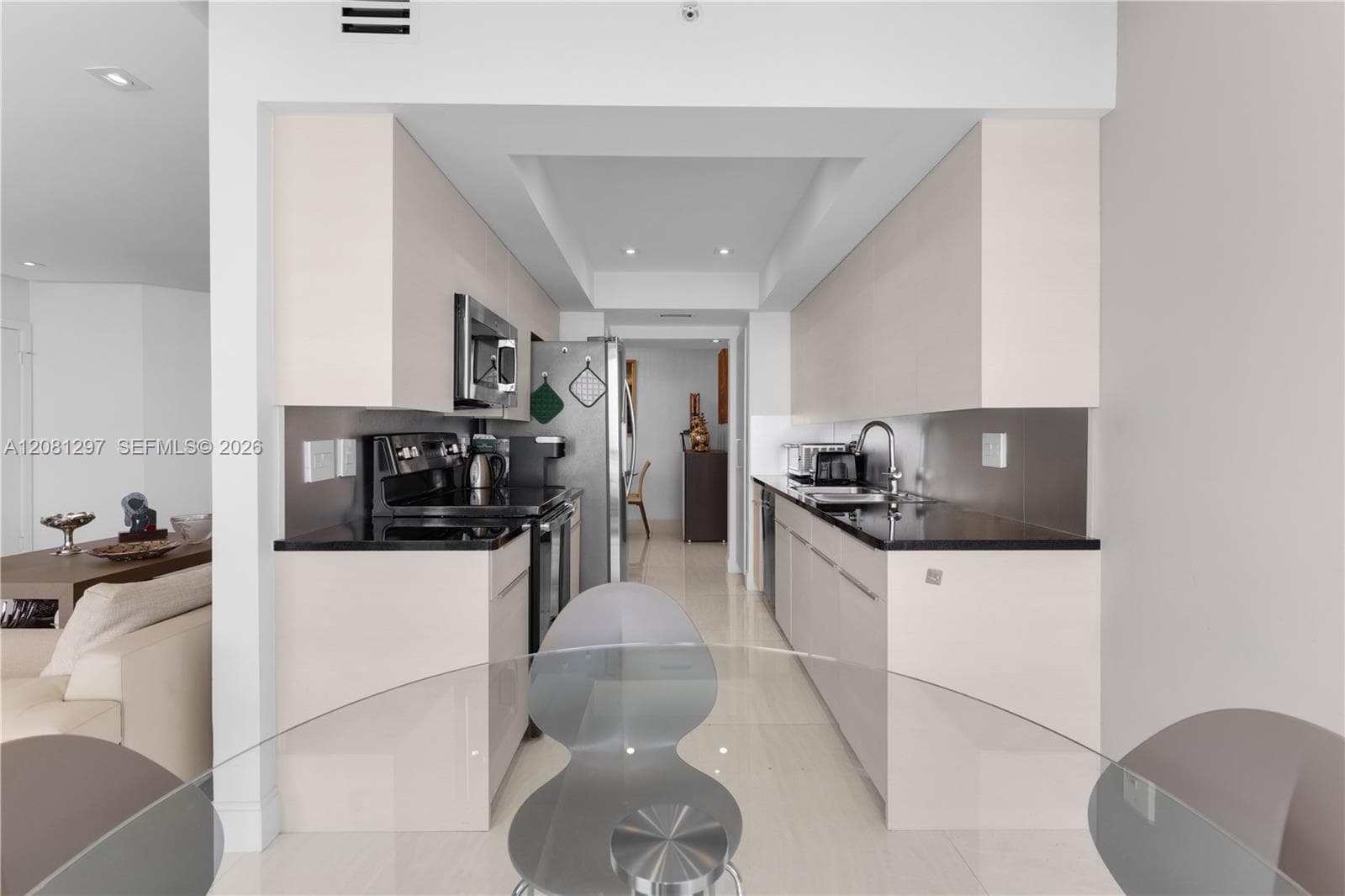 SOUTH TOWER AT THE POINT · #2807 in Aventura - Photo 15