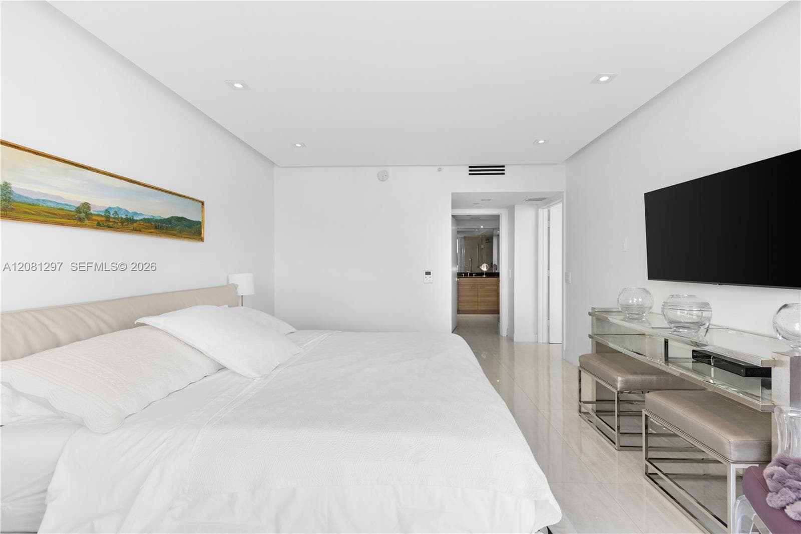 SOUTH TOWER AT THE POINT · #2807 in Aventura - Photo 25