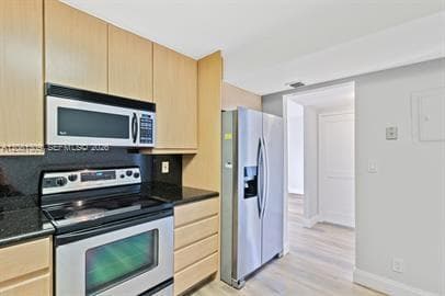 OLYMPUS CONDO PHASE · #1216 in Hallandale Beach - Photo 2