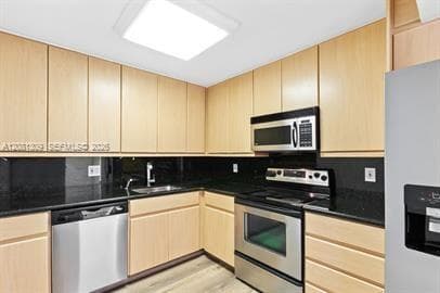 OLYMPUS CONDO PHASE · #1216 in Hallandale Beach - Photo 1