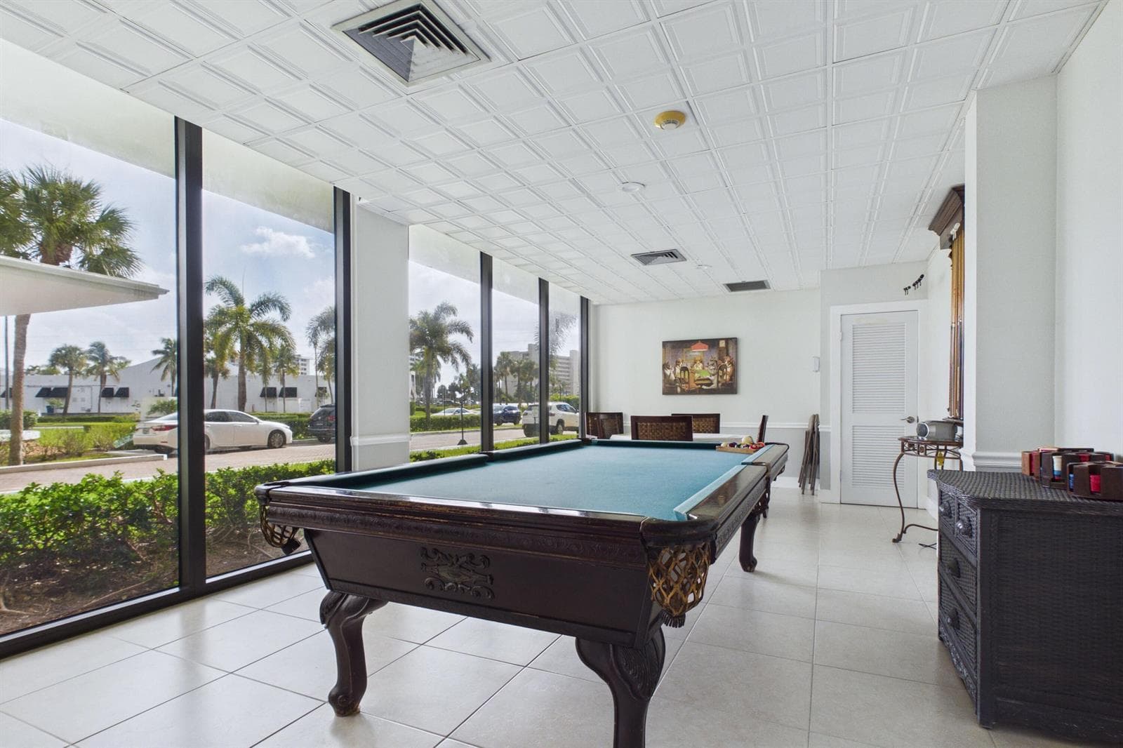 Billard Room