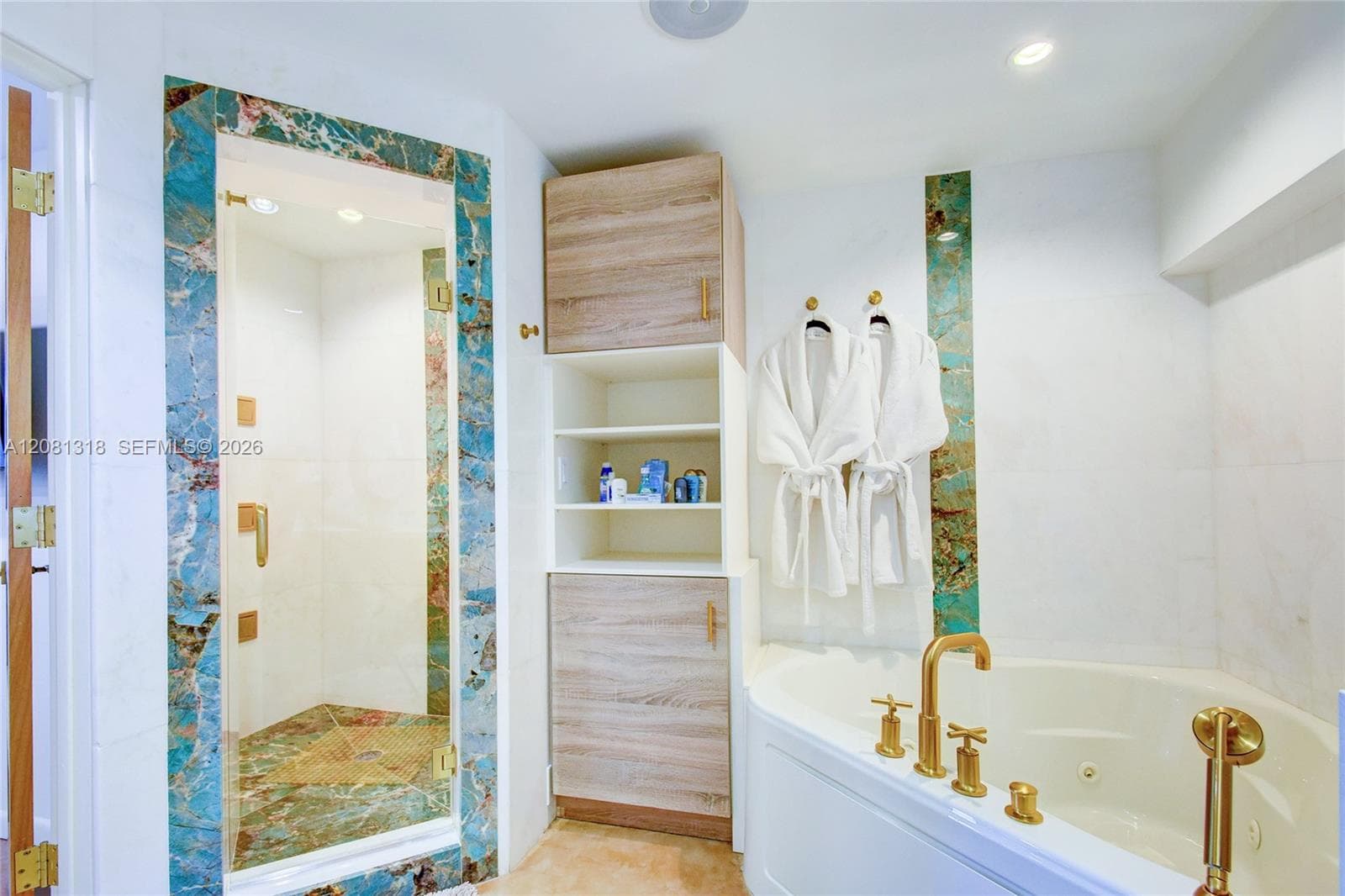 5445 Collins Ave #P2 photo 23