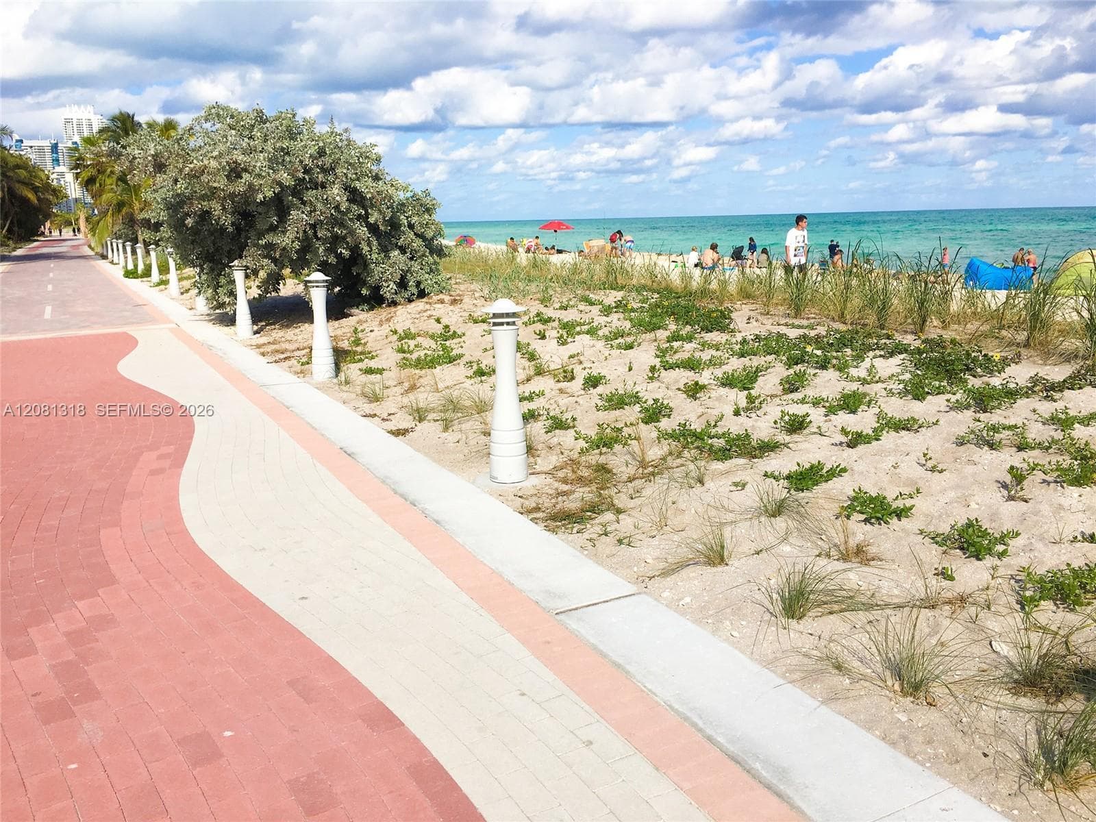 5445 Collins Ave #P2 photo 9