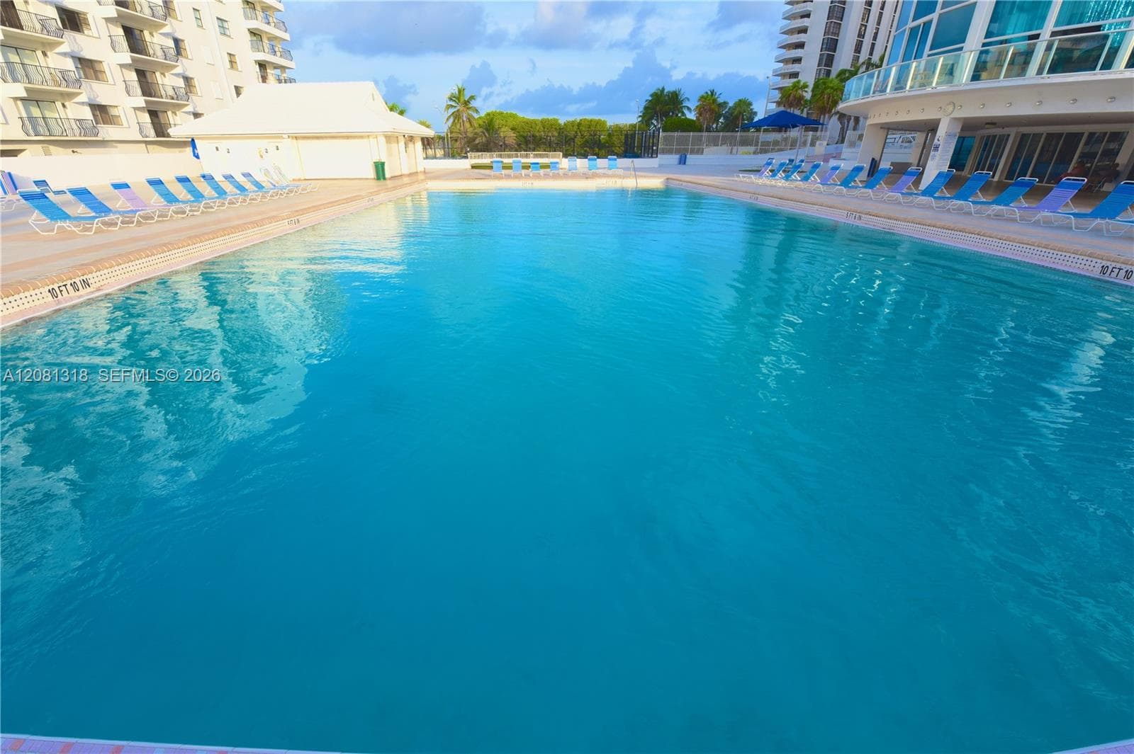 5445 Collins Ave #P2 photo 11