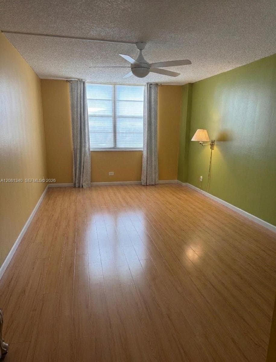 Winston Towers 100 Condo · #1420 in Sunny Isles Beach - Photo 18
