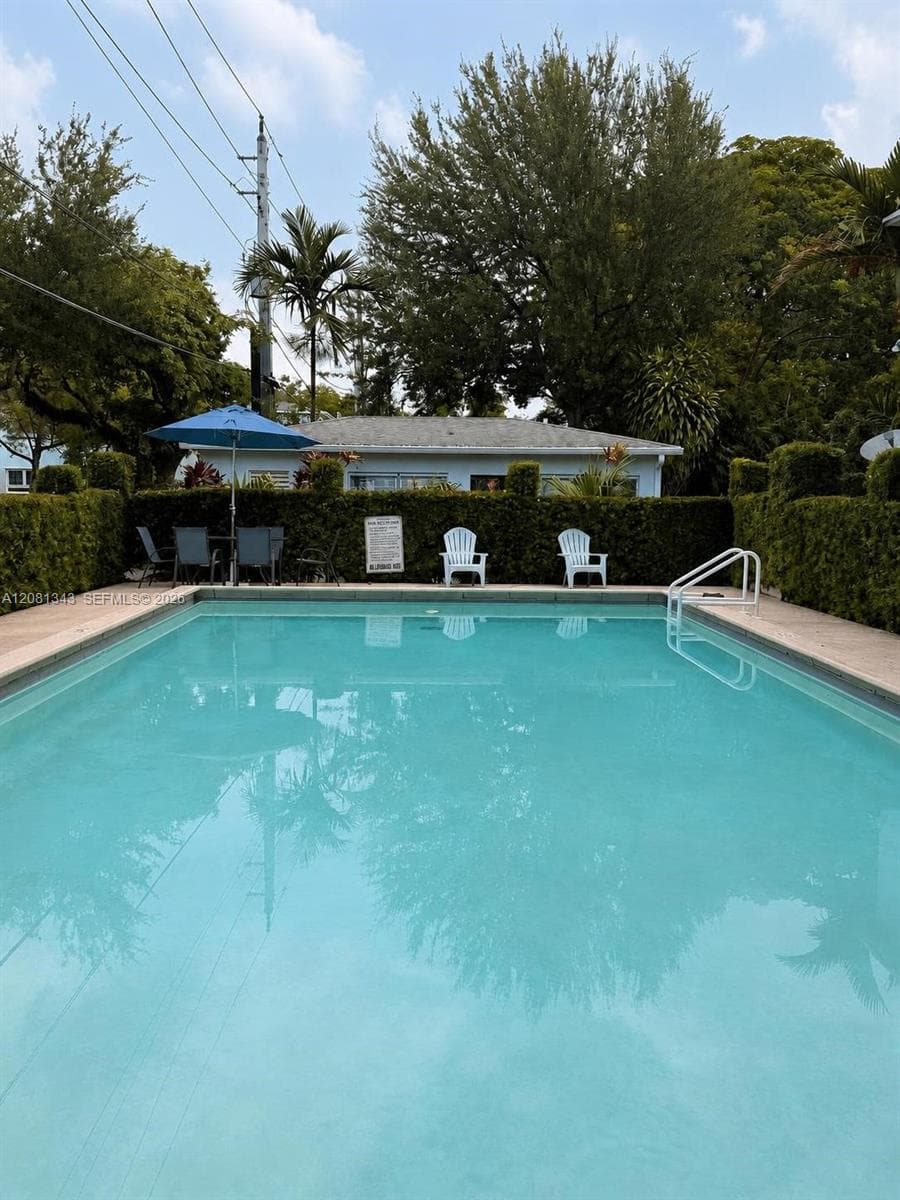 HIGH PINES CONDO · #3 in Miami - Photo 12