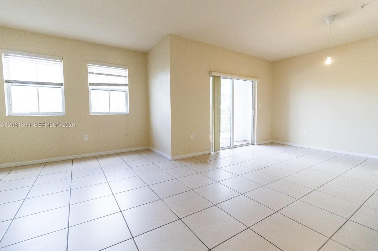 ST MAARTEN AT GRAND BAY C · #208 in Doral - Photo 6