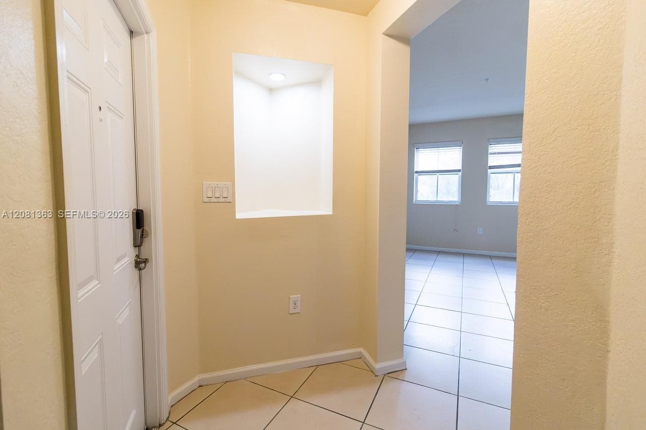 ST MAARTEN AT GRAND BAY C · #208 in Doral - Photo 9
