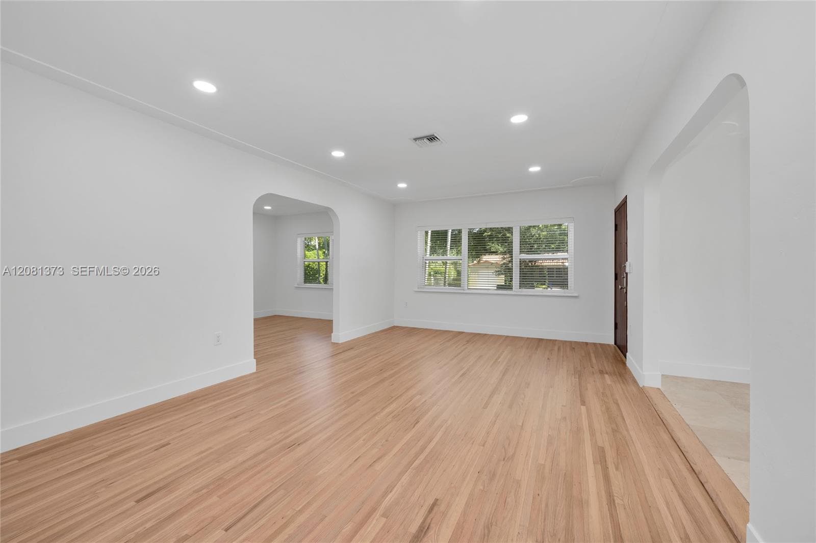 1540 Sarria Ave photo 6