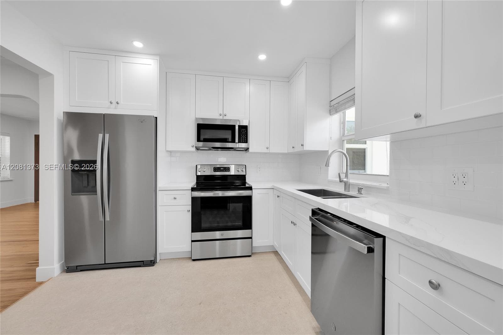 1540 Sarria Ave photo 14