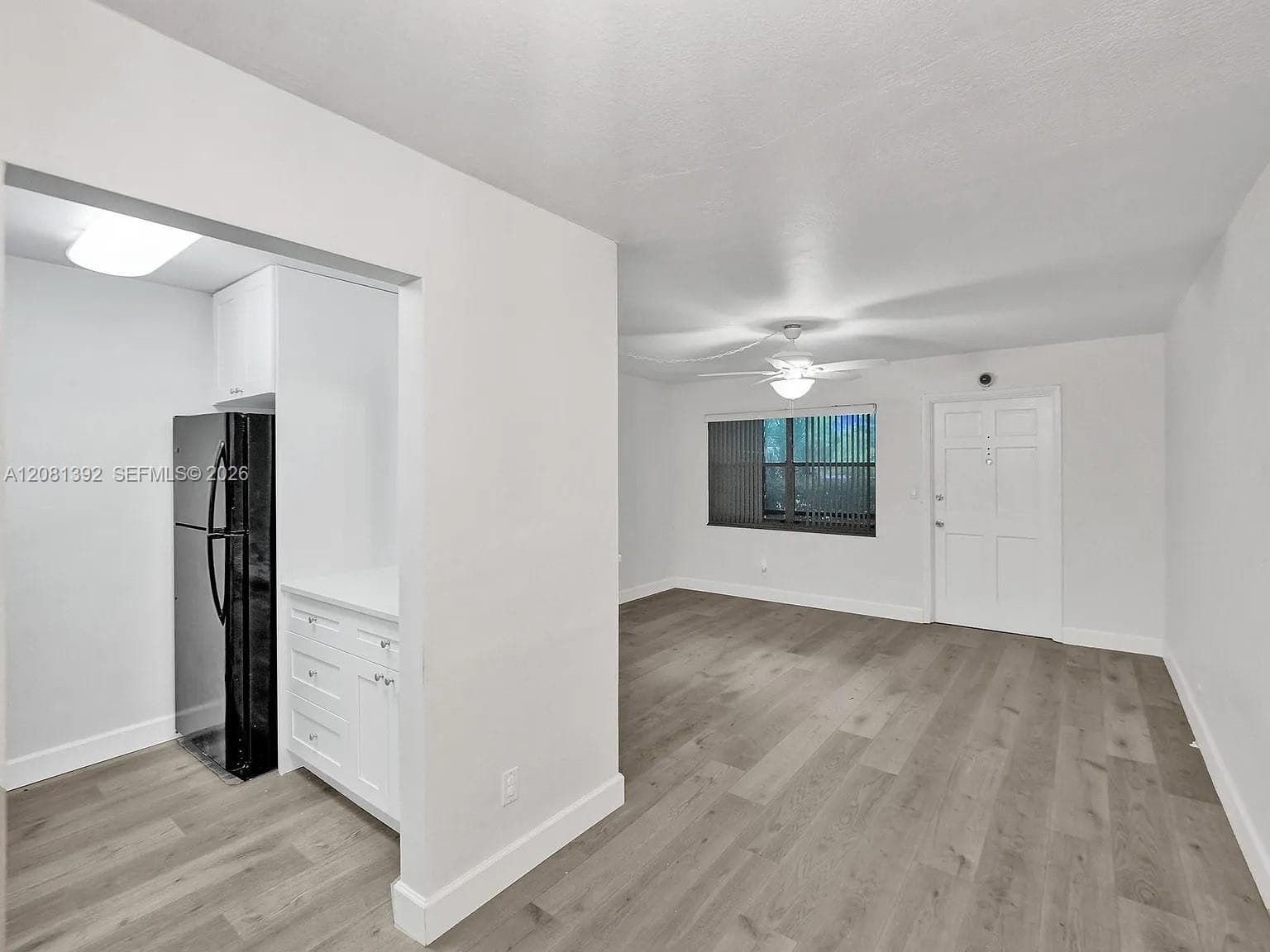KINGSWAY APARTMENTS · #7 in Hollywood - Photo 6