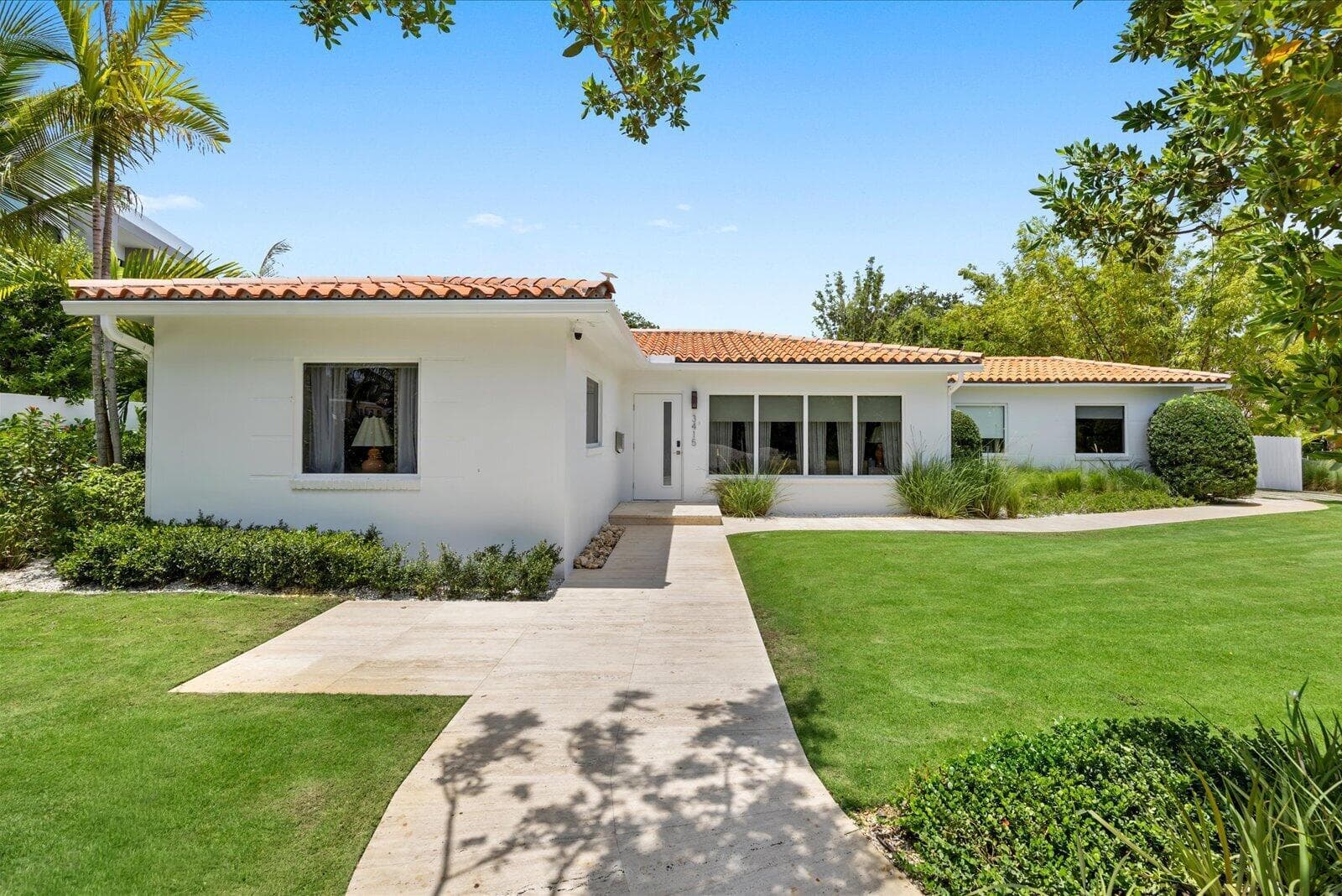 3415 N Flagler Dr