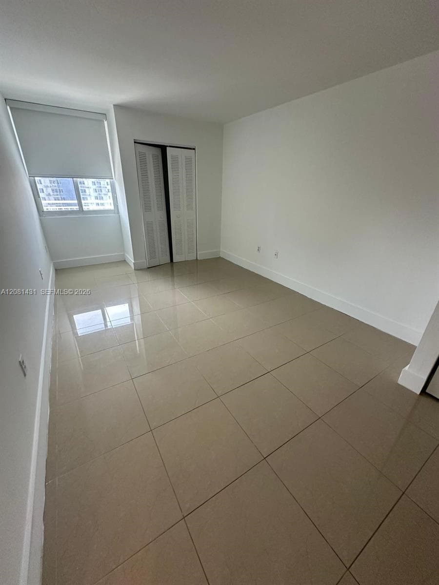 MADISON DOWNTOWN CONDO · #E1602 in Miami - Photo 13