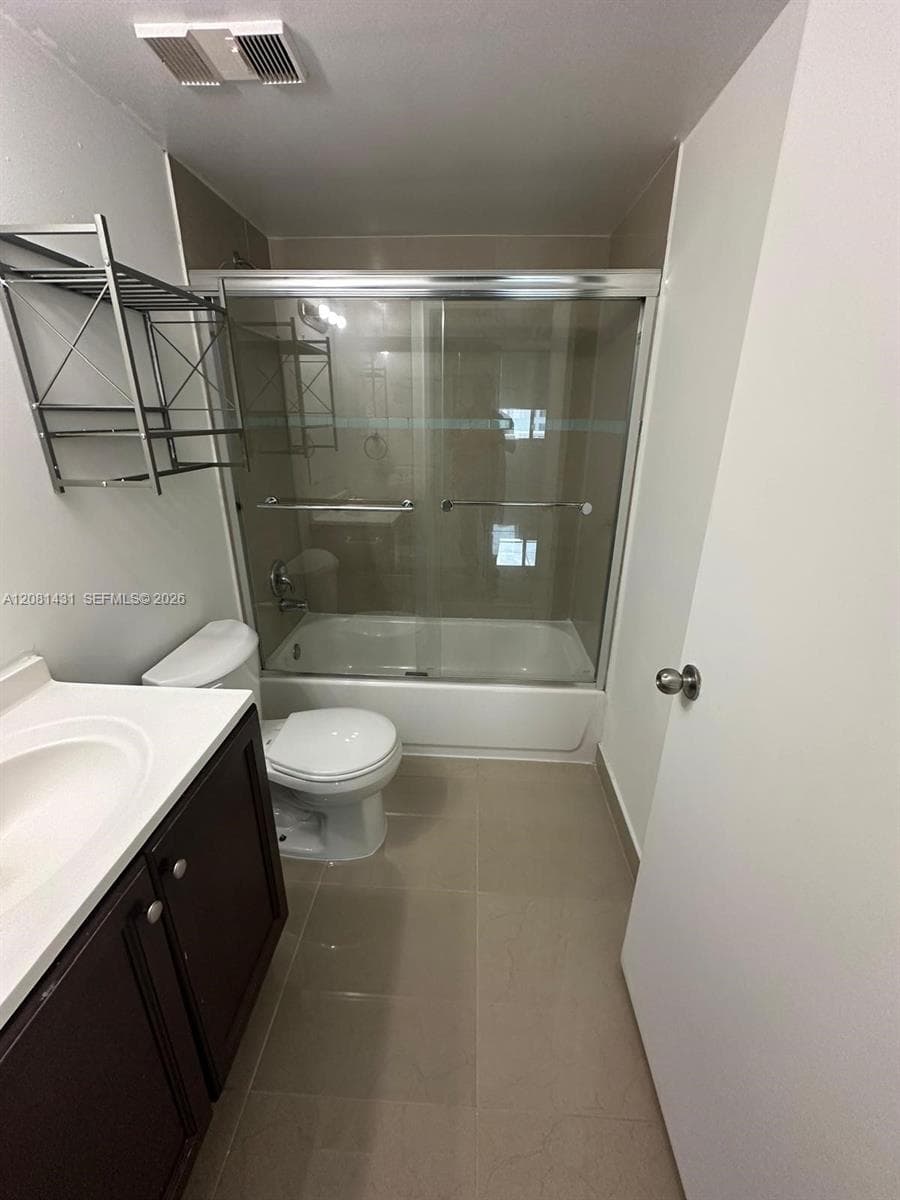 MADISON DOWNTOWN CONDO · #E1602 in Miami - Photo 15
