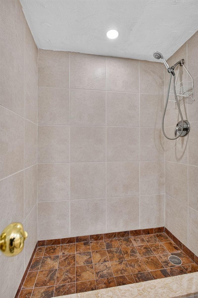 14-web-or-mls-2840 203-11