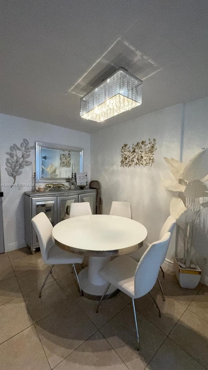 Avila South Condo · #144 in Sunny Isles Beach - Photo 2
