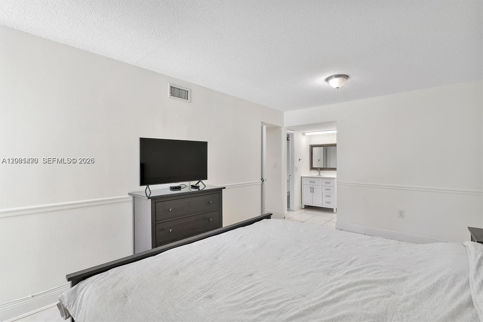 CARIBBEAN BREEZE CONDO · #158 in Sunny Isles Beach - Photo 7