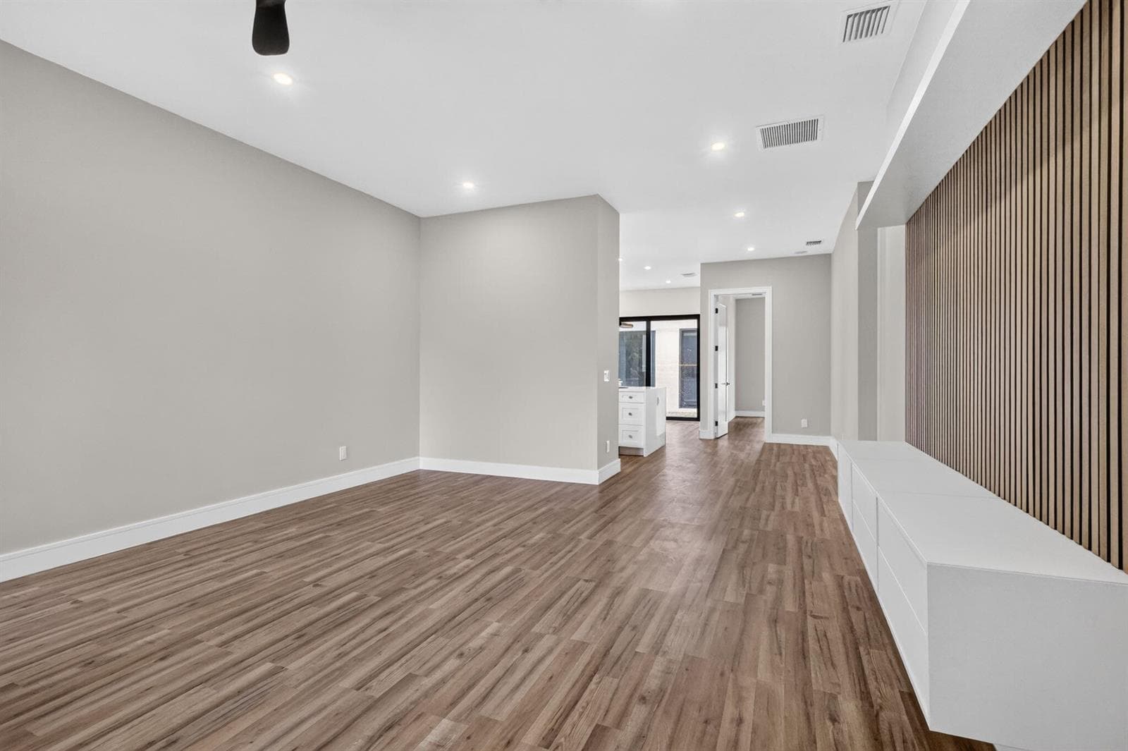 4-web-or-mls-002__14A4534