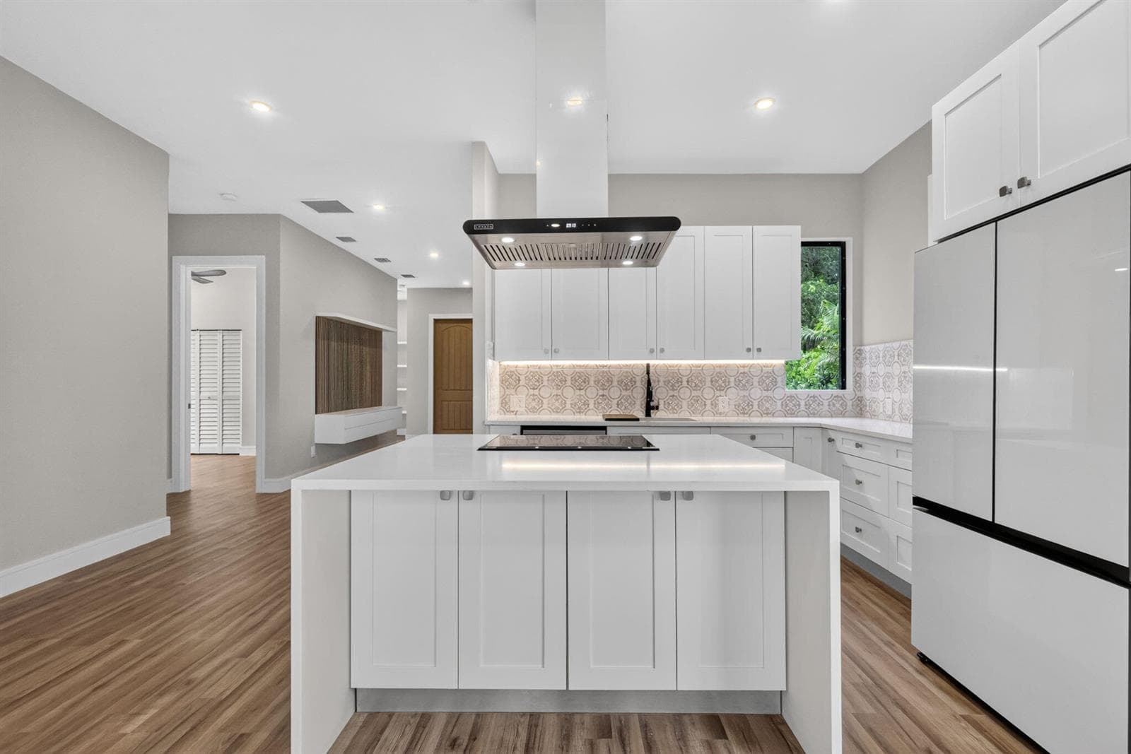 14-web-or-mls-017__14A4574