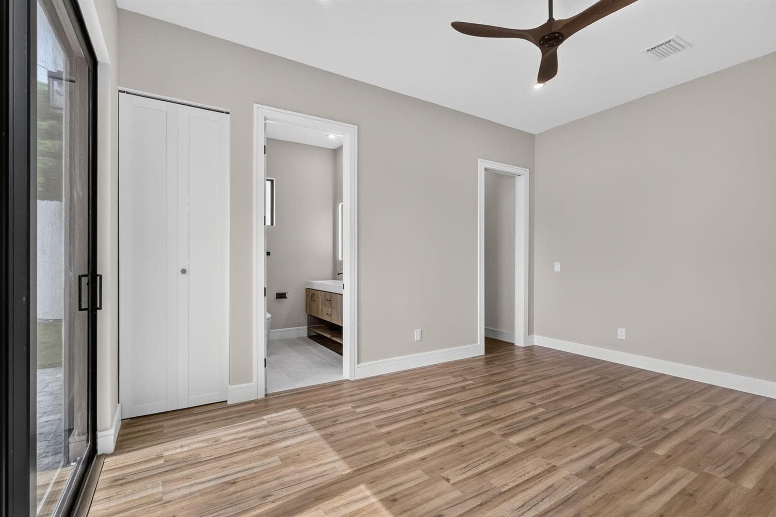 31-web-or-mls-057__14A4674