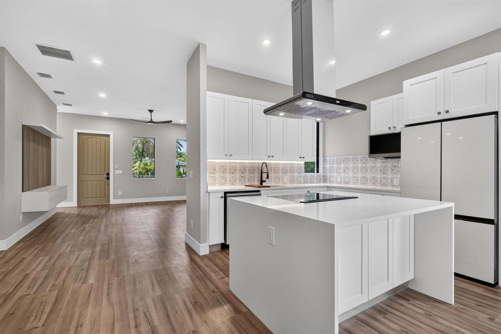 13-web-or-mls-015__14A4569