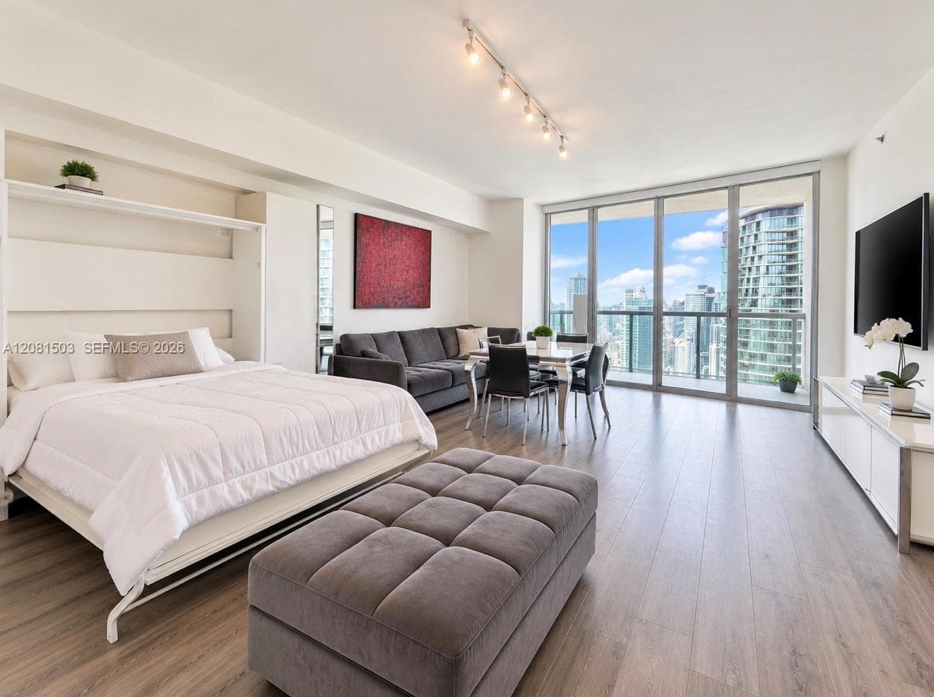Icon Brickell I · #4910 in Miami - Photo 1