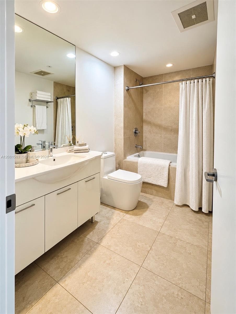 Icon Brickell I · #4910 in Miami - Photo 4