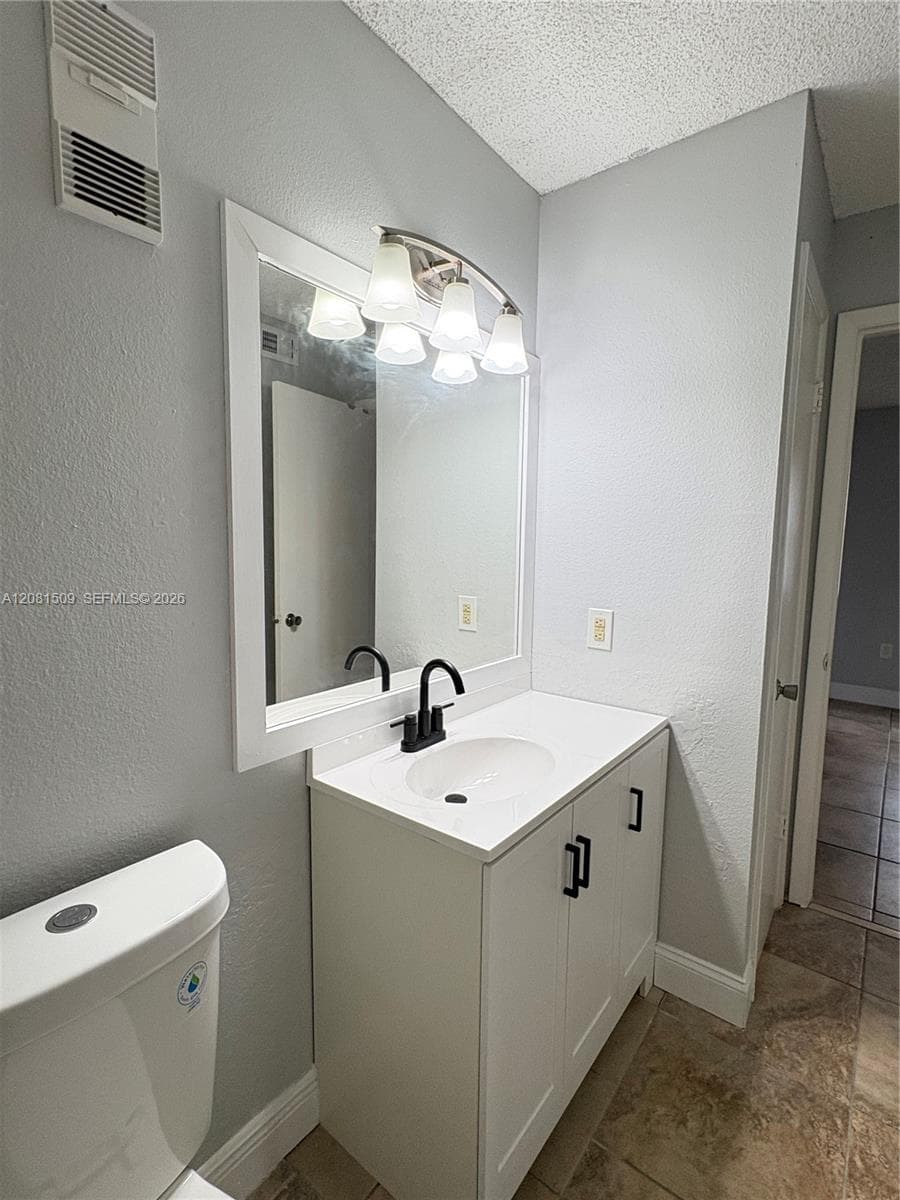 BISCAYNE BEACH CLUB CONDO · #1124 in Miami - Photo 14
