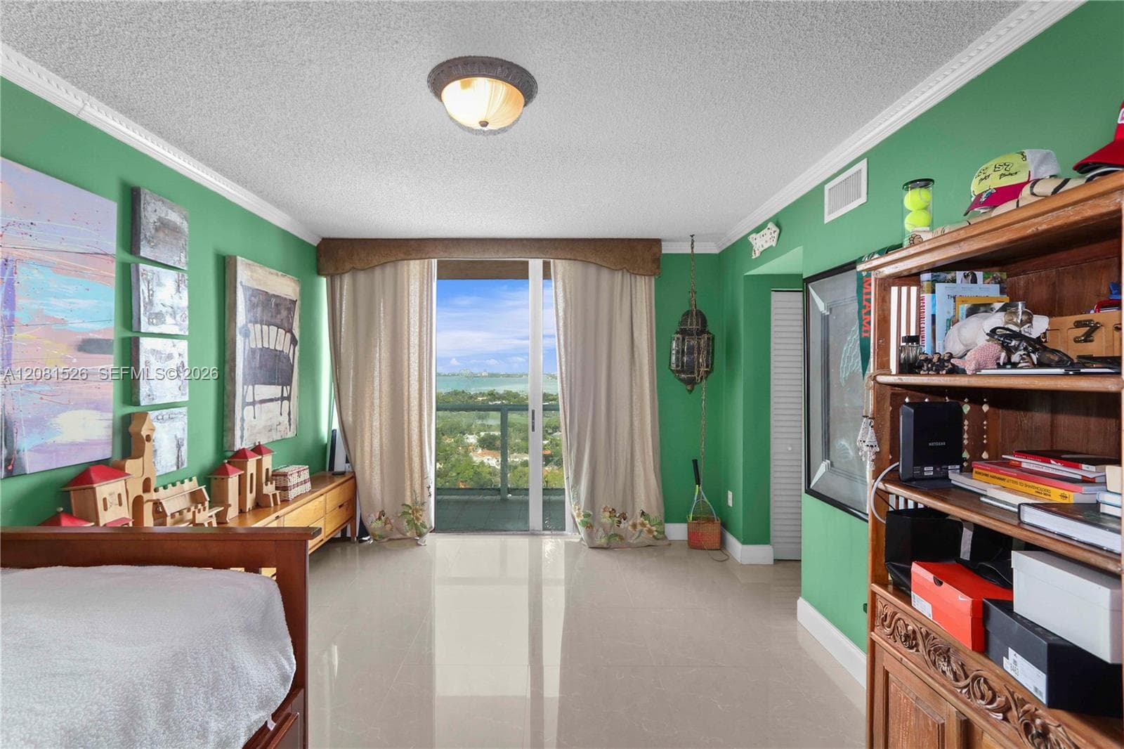 THE GRANDVIEW CONDO · #2304 in Miami Beach - Photo 17