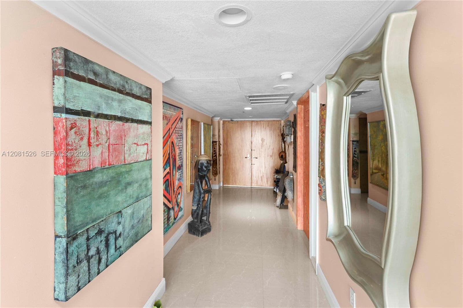THE GRANDVIEW CONDO · #2304 in Miami Beach - Photo 7