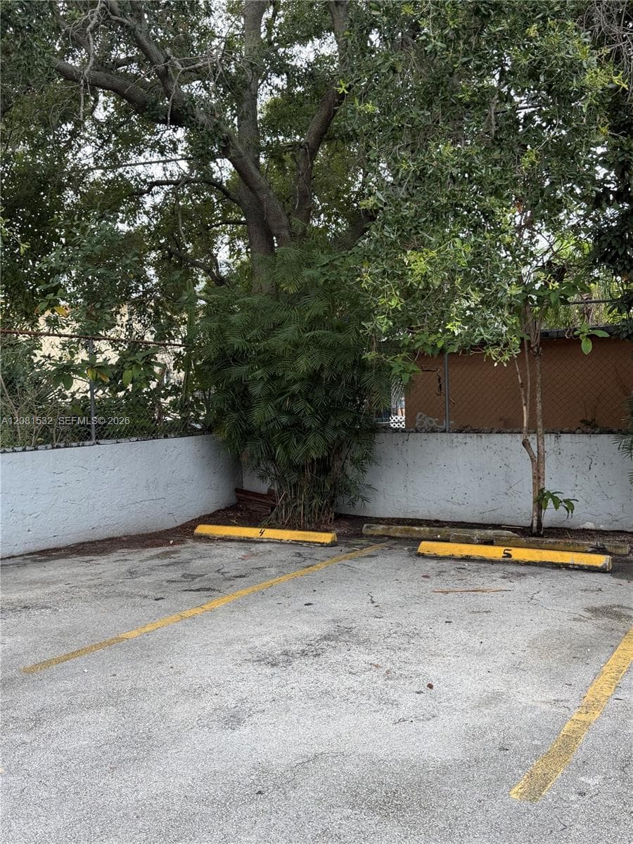 LAWRENCE ESTATE LAND CO · #2 in Miami - Photo 17
