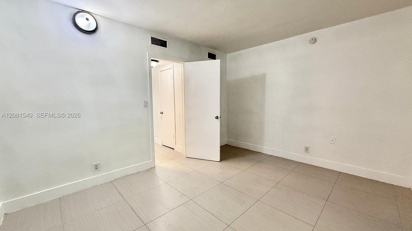 NORTH HOLLYWOOD · #101 in Dania Beach - Photo 15