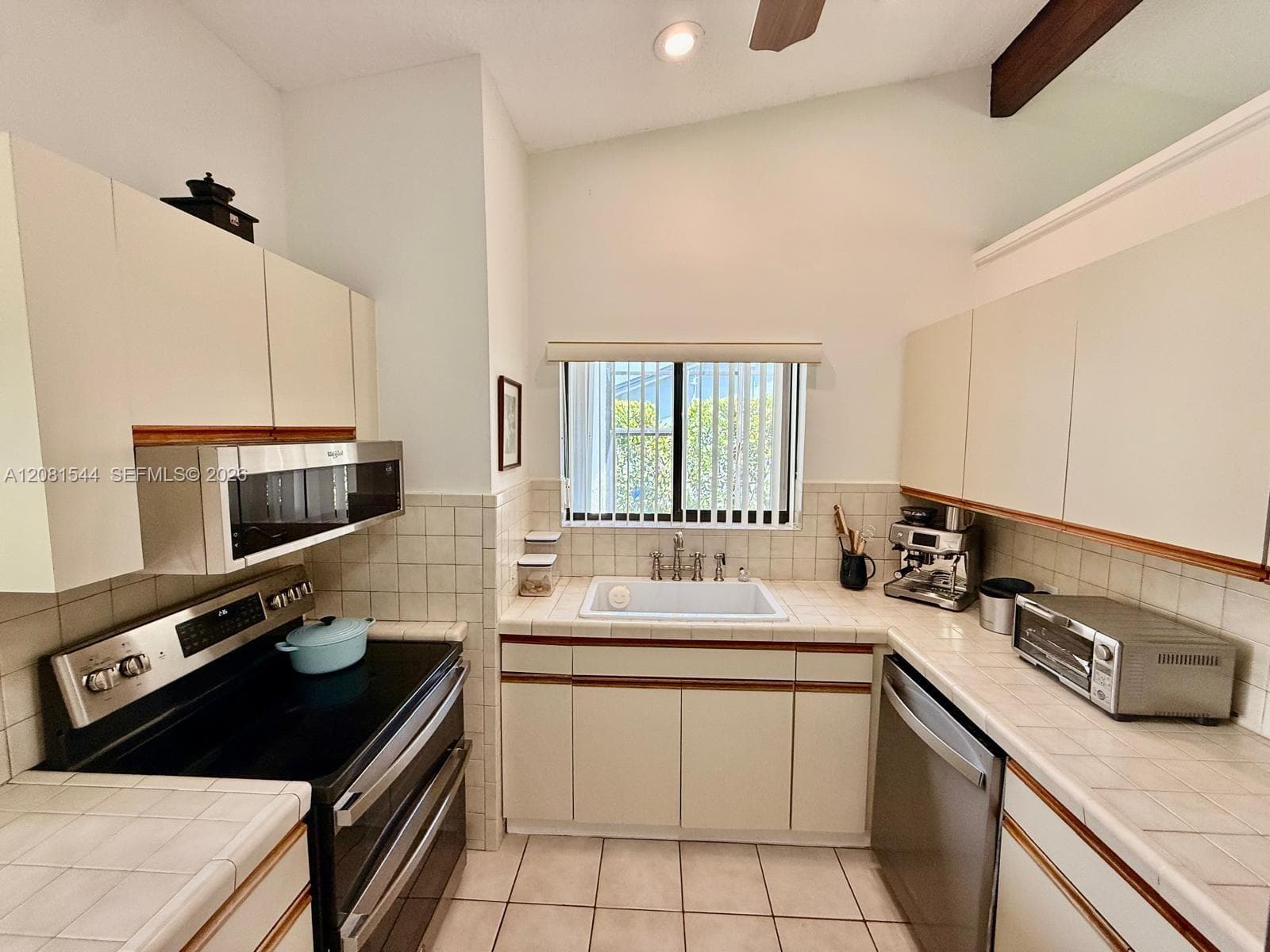 9334 SW 171st Ter #0 photo 8