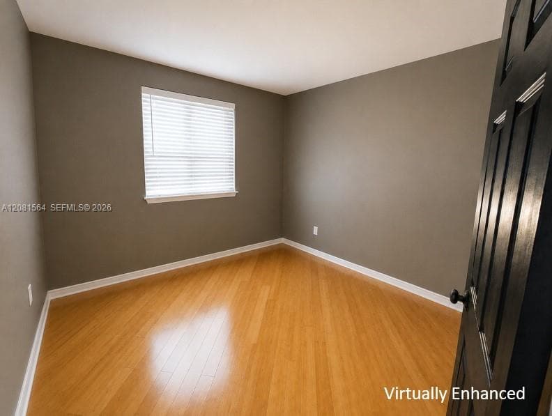2nd bedroom without furniture