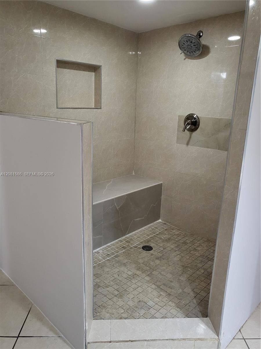 6924 SW 114th Pl #E56 photo 7
