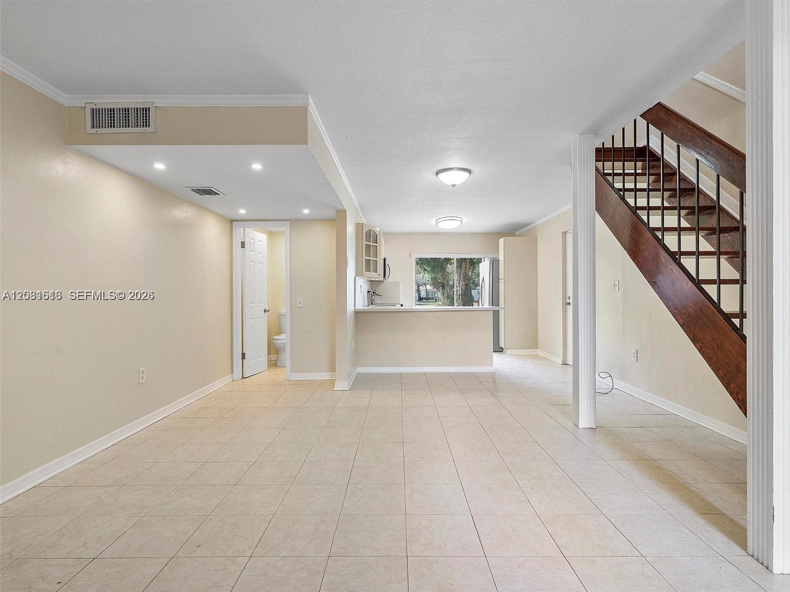 8941 NE 4th Ave Rd #8941 photo 9