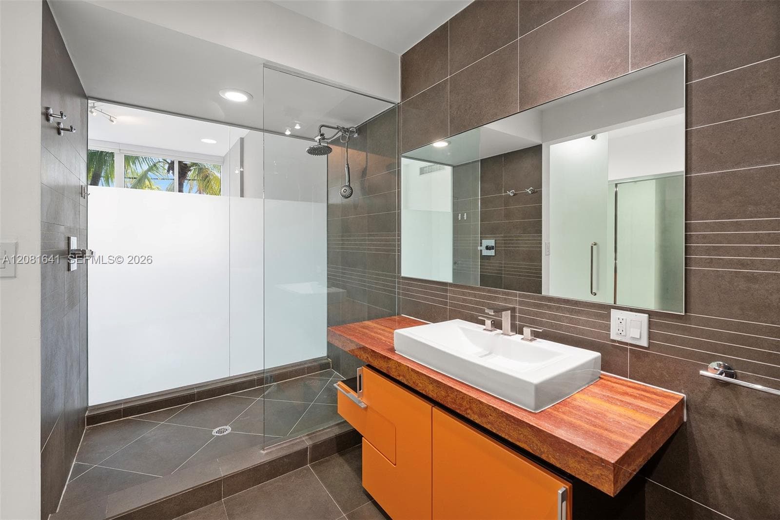 ARTEPARK SOUTH CONDO · #101 in Miami Beach - Photo 17