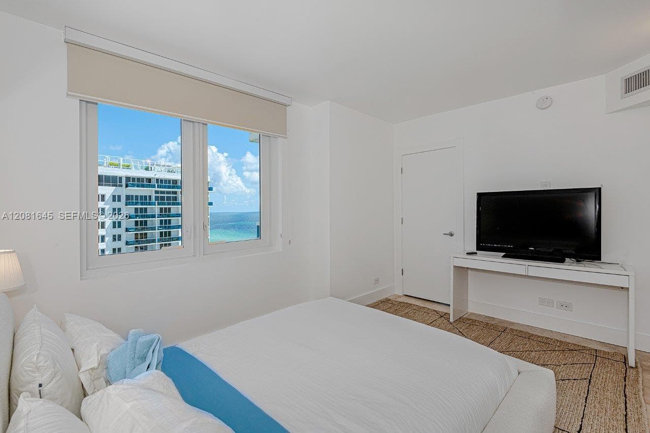 Roney Palace · #1515 in Miami Beach - Photo 6